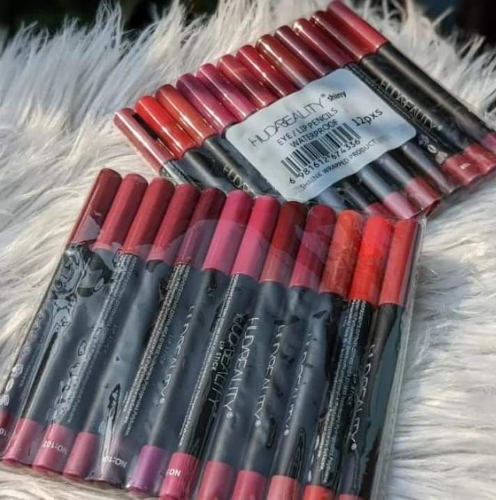 Huda Beauty Matte 12 Thick Lip Pencils